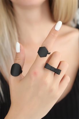 Siyah Renkli Geometrik Bayan Yüzük Seti