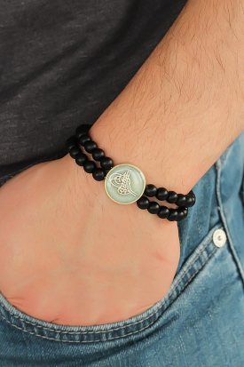 Mavi Metal Üzerine Osmanlı Tuğra Figürlü Siyah Renk Çift Sıra Doğal Taş Erkek Bileklik