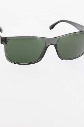 Gri Renk Çerçeveli Siyah Saplı Erkek Güneş Gözlüğü