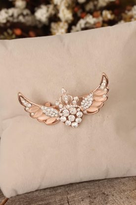 Zirkon Taşlı Kanatlı Figürlü Broş
