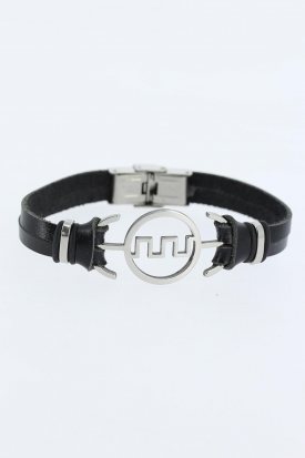 Silver Renk Labirent Figürlü Metal Aksesuarlı Siyah Renk Deri Erkek Bileklik