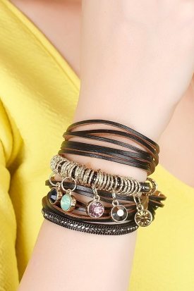 Deri Dolama Taşlı ve Aksesuarlı Bayan Bileklik