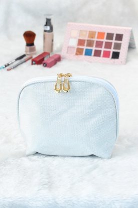 Beyaz Renkli Simli Makyaj Çantası